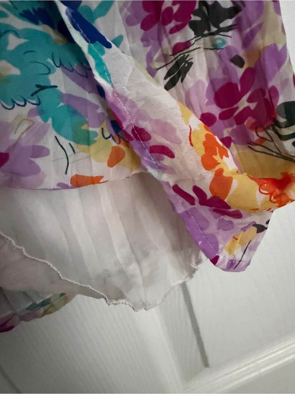 Multi-Color Floral Ruffle Short-Sleeve Blouse - Picture 4 of 8